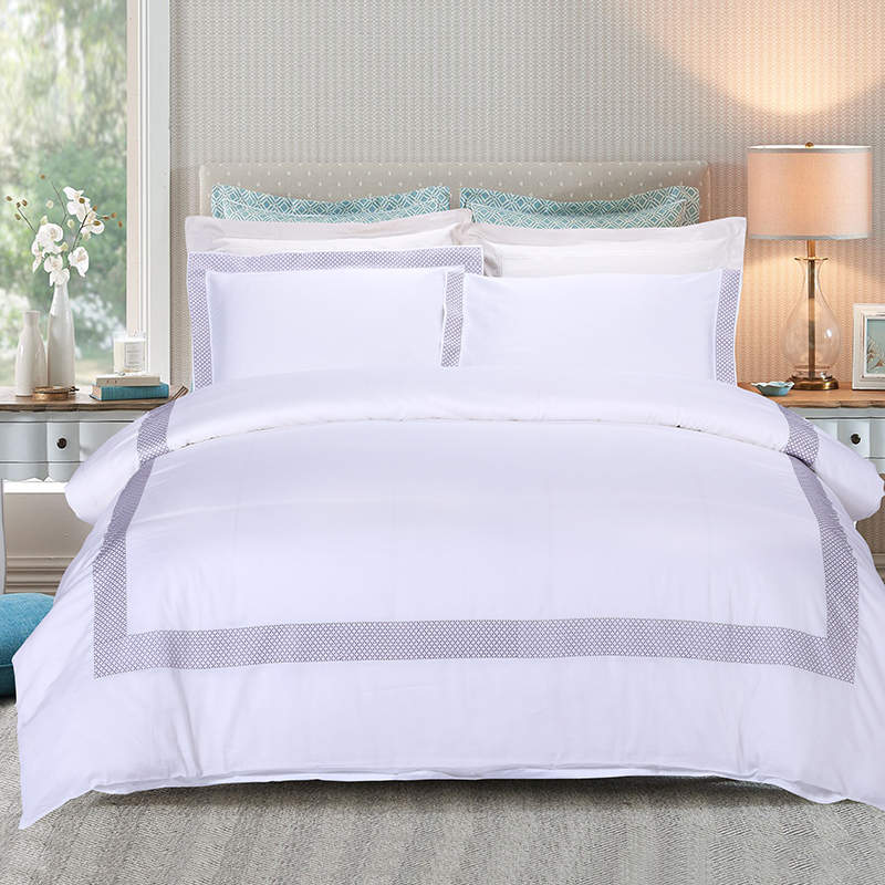 Luxusná hotelová posteľná súprava s novým dizajnom vyšívania na mieru