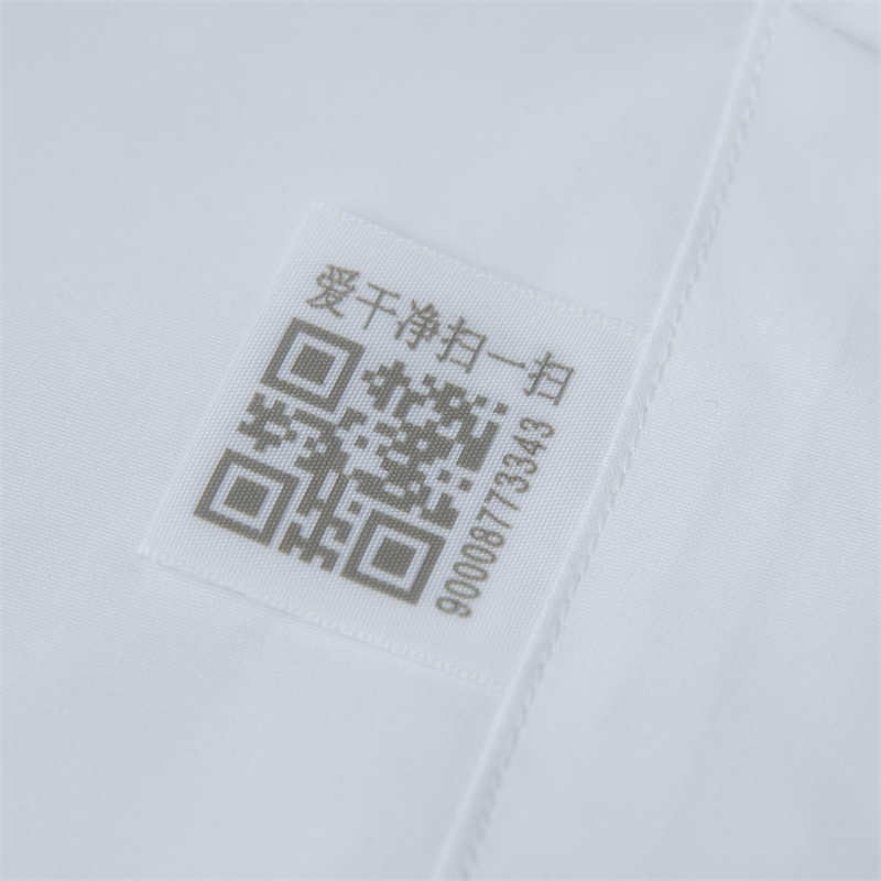 Súprava posteľnej bielizne zo 100 % polyesteru 135 g/m2 pre ekonomický hotel Súprava posteľnej bielizne zo 100 % polyesteru 135 g/m2 pre ekonomický hotel