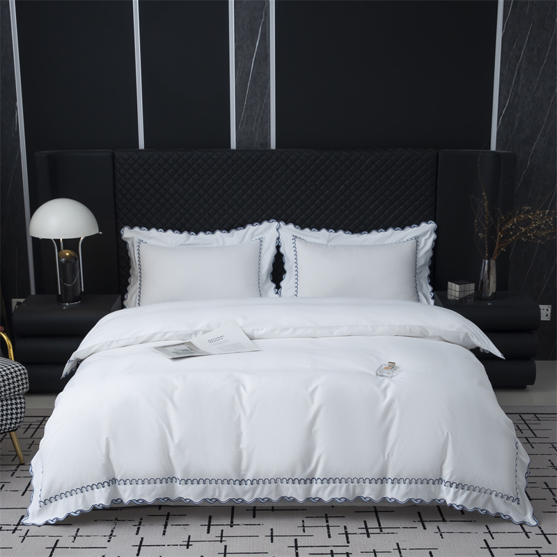 Vynikajúca súprava obliečok z bavlneného saténu 350TC s dizajnom s výšivkou