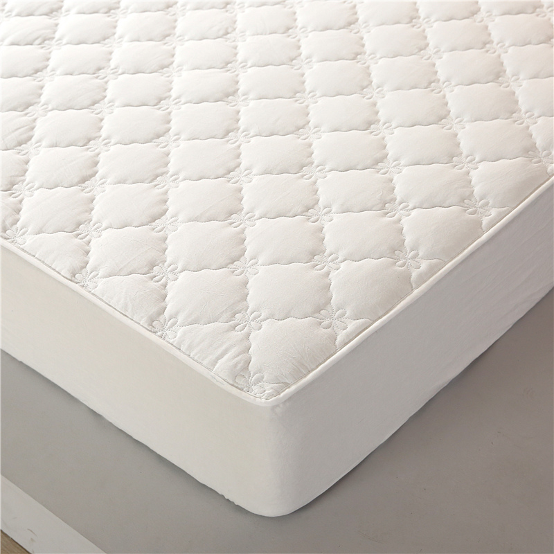 Check Quilt King Size Mattress Protector Hotel Check Quilt King Size Mattress Protector Hotel