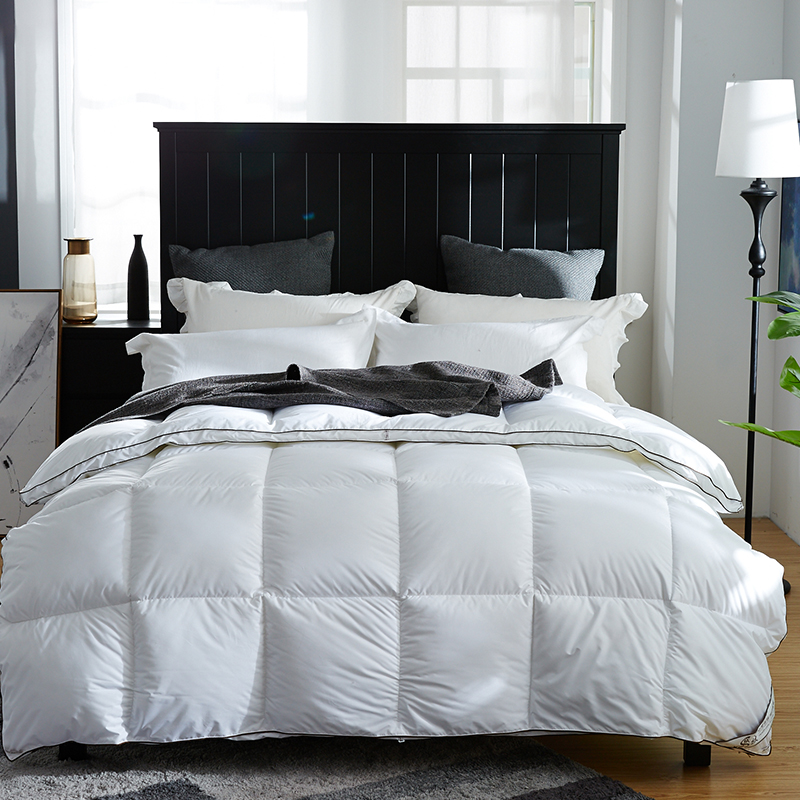 Teplá mäkká perina s podšívkou zo 100% bavlny