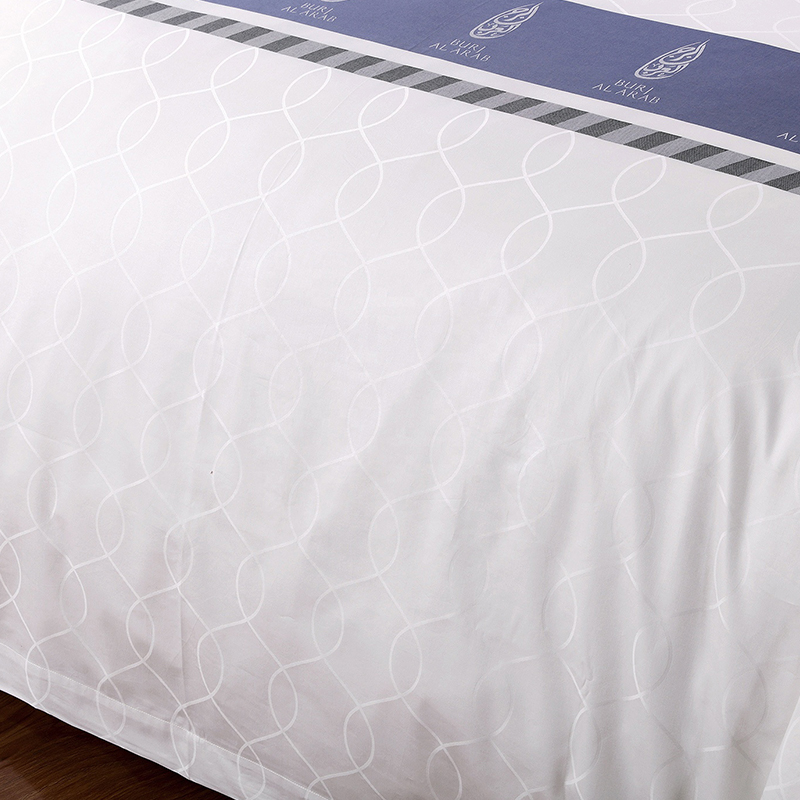 Priadza zafarbená na mieru s logom 100% bavlna Priadza zafarbená na mieru s logom 100% bavlna