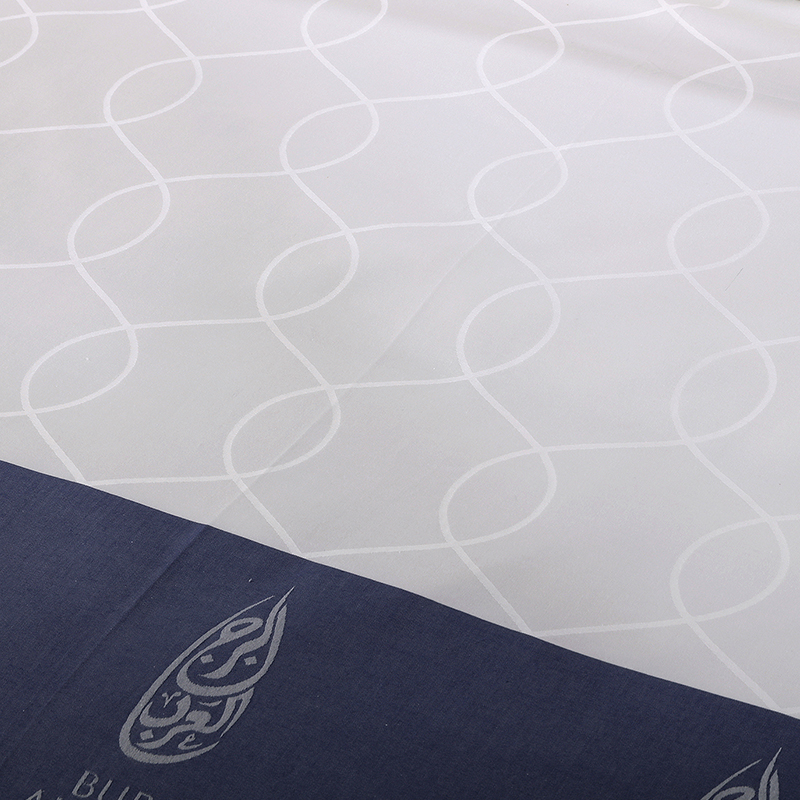 Priadza zafarbená na mieru s logom 100% bavlna Priadza zafarbená na mieru s logom 100% bavlna