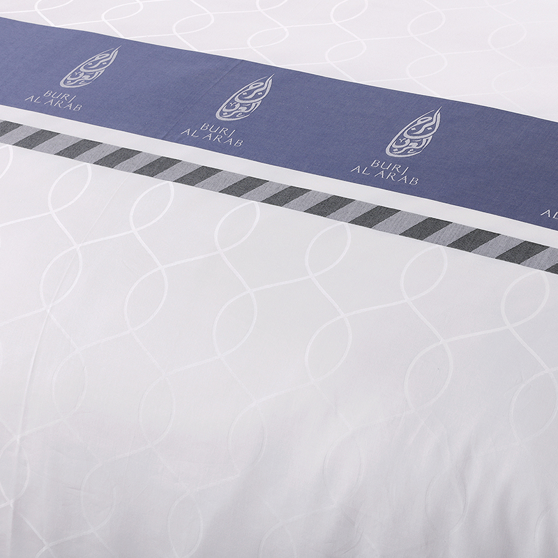 Priadza zafarbená na mieru s logom 100% bavlna Priadza zafarbená na mieru s logom 100% bavlna